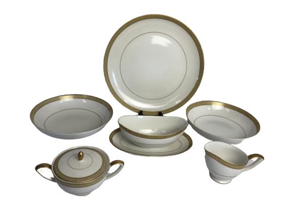 MIKASA "BRISTOL" BY WALDOLF SHAFE SERVING PIECES: MIKASA "BRISTOL" BY WALDOLF SHAFE SERVING PIECES -Very good condition