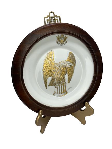 BOEHM 'HONOR AMERICA" BALD EAGLE PLATE: BOEHM 'HONOR AMERICA" BALD EAGLE PLATE LIMITED EDITION TO HONOR AMERICA AND COMMEMORATE OUR BICENTENNIAL -Very good condition