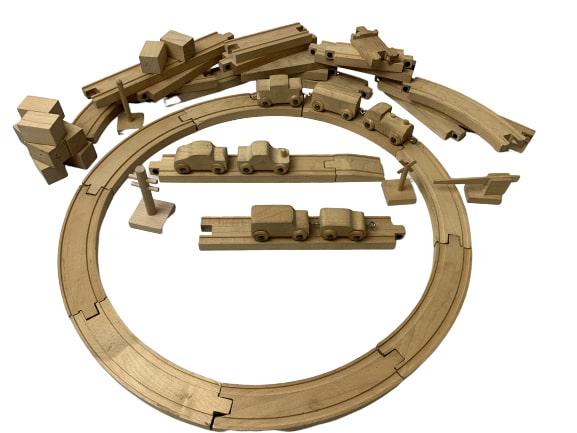 1950 SKANEATELES TRAIN, TRACK AND BLOCK SET: This is a vintage 1950s wooden train set made by the pre-Playskool manufacturer Skaneateles Handicrafters, based in Skaneateles, New York. Includes 41 pieces of track and blocks & 7 cars/trains. Over