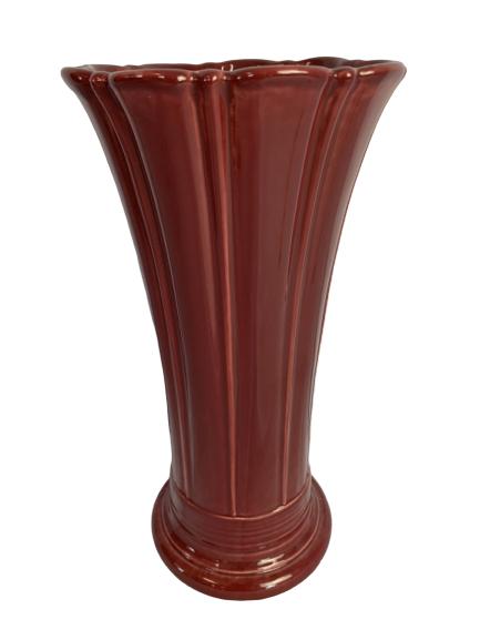 VINTAGE FIESTA WARE RUST VASE 10": VINTAGE FIESTA WARE RUST VASE 10" -Very good condition