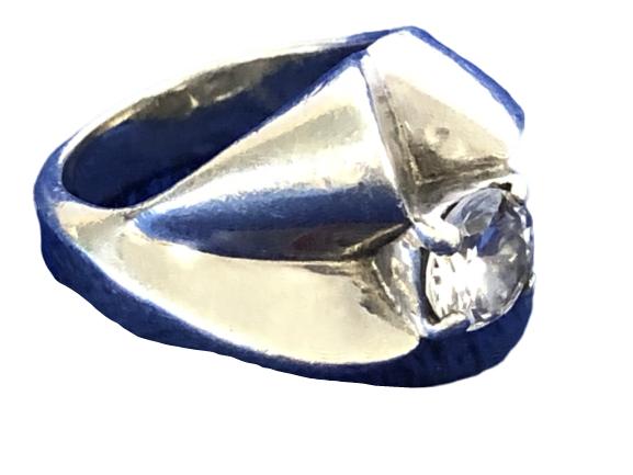 STERLING SILVER RING- 11.3 G: STERLING SILVER RING- 11.3 G