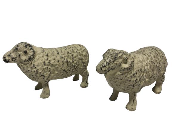 PAIR OF VINTAGE METAL SHEEP: PAIR OF VINTAGE METAL SHEEP