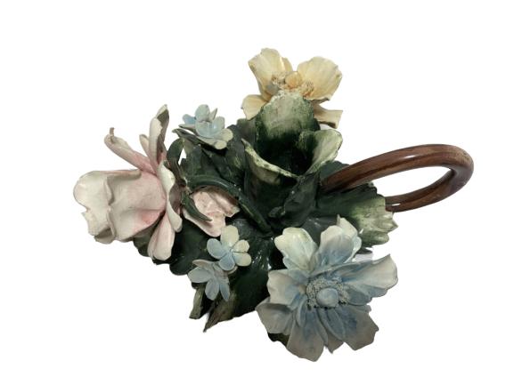 CAPODIMONTE VINTAGE CANDLESTICK: CAPODIMONTE VINTAGE CANDLESTICK