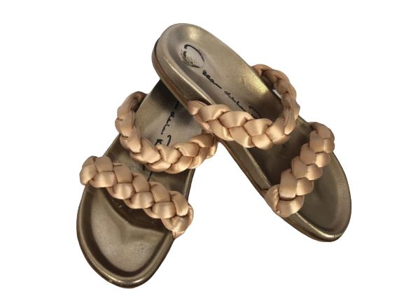 OSCAR DE LA RENTA PEACH BRAIDED SILK SANDALS SZ 38: OSCAR DE LA RENTA PEACH BRAIDED SILK SANDALS -SZ 38