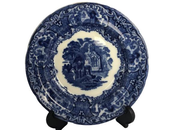 ANTIQUE GEORGE JONES & SONS "ABBEY 1790" DISH: ANTIQUE GEORGE JONES & SONS "ABBEY 1790" DISH -7.5"