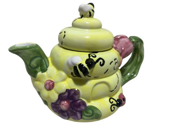 VINTAGE STAMPED TEAPOT WITH BUMBLE BEE 5" X 6": VINTAGE STAMPED TEAPOT WITH BUMBLE BEE- 5" X 6"- good vintage condition