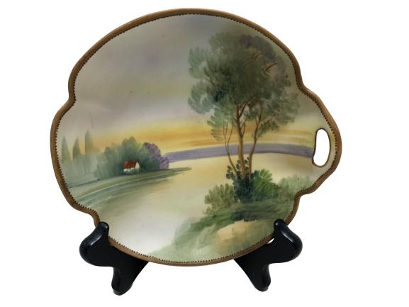 VINTAGE NIPPON HAND PAINTED DISH 7" X 1.15: VINTAGE NIPPON HANDPAINTED DISH 7" X 1.15" - good vintage condition