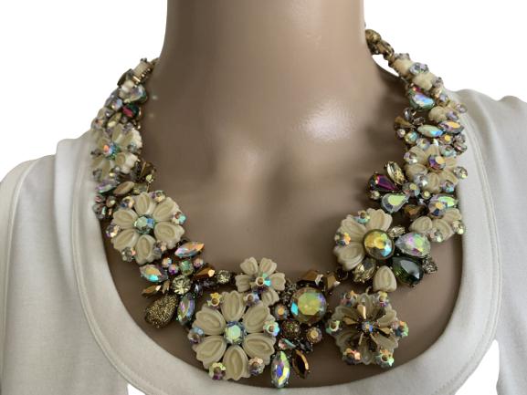 NEW! J CREW BLING FLORAL ENAMEL NECKLACE: NEW! J CREW BLING FLORAL ENAMEL NECKLACE -NEW WITH TAGS $148