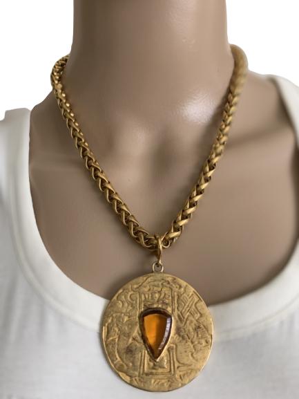 VINTAGE NAVARRO SIGNED GOLD AMBER PENDANT NECKLACE (1 of 4)