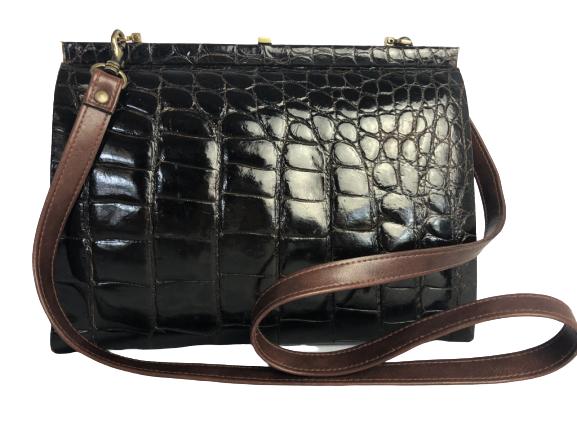 VINTAGE BLACK ALLIGATOR SKIN GERMAN SHOULDER BAG (1 of 11)