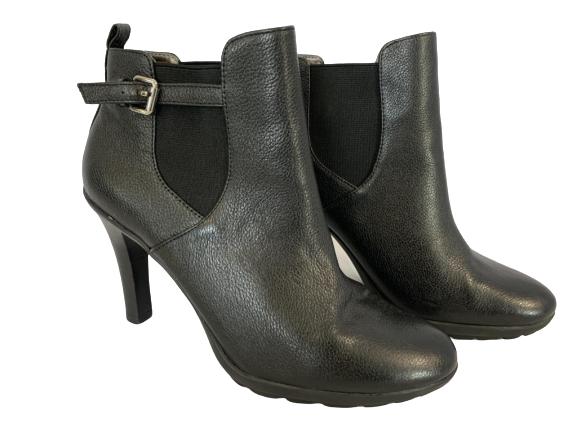 TAHARI BLACK LEATHER NO SLIP BOOTS SZ 9 1/2 (1 of 3)