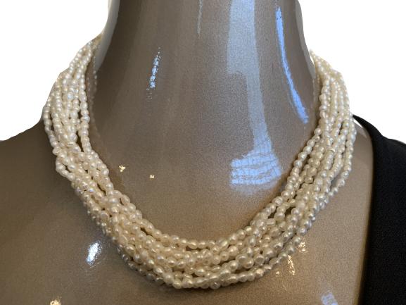 VINTAGE SEED PEARL CHOKER NECKLACE (1 of 4)
