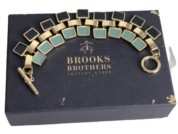 BROOKS BROTHERS GOLD AND ENAMEL BRACELET (1 of 3)