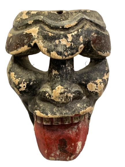 HAND CARVED PAINTED WOOD AMMASSALIK STYLE MASK 7": HAND CARVED PAINTED WOOD AMMASSALIK STYLE MASK -7" X 4" -VERY GOOD CONDITION -Inuit People: Anthropologists classify the Inuit people as Eskimo. The Eskimo regard themselves as the race of the Inuit, 