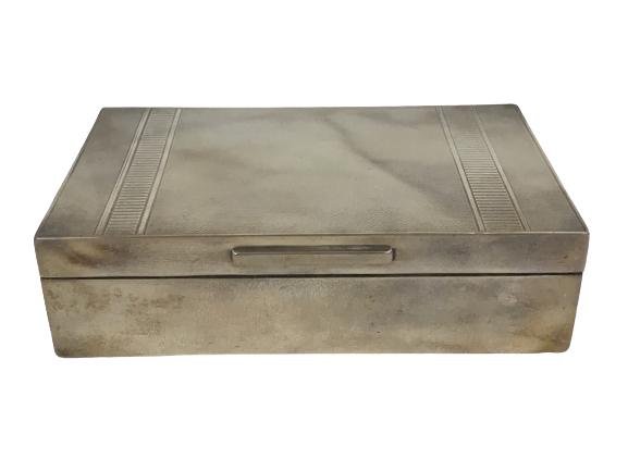 VINTAGE TIFFANY STYLE SILVER AND CEDAR BOX 5.5": VINTAGE TIFFANY STYLE SILVER AND CEDAR CIGARETTE BOX -5.5" X 1.5" -11.03 OZ. -MADE IN ENGLAND, STAMPED -VERY GOOD CONDITION