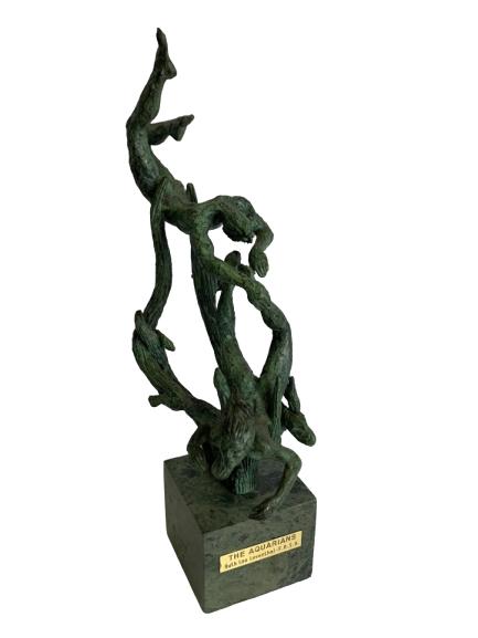 RUTH LEE LEVENTHAL THE AQUARIANS MARBLE STATUTE: RUTH LEE LEVENTHAL-F.R.S.A THE AQUARIANS MARBLE STATUTUE - 14" - very good condition
