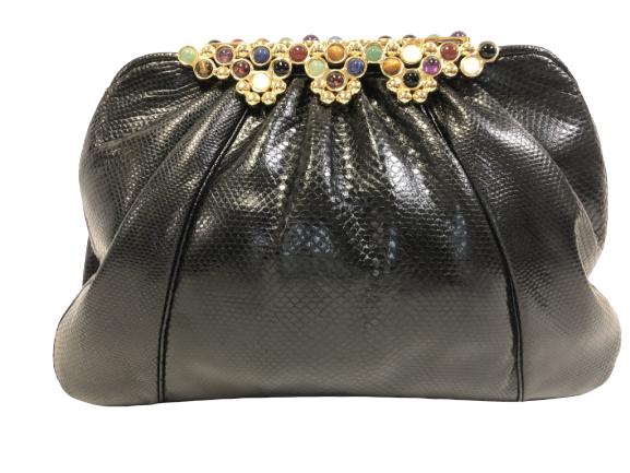 VTG. JUDITH LEIBER BLACK SNAKESKIN CLUTCH W/JEWELS: VINTAGE JUDITH LEIBER BLACK SNAKESKIN CLUTCH W/ JEWELS -6"H X 9.5"W -HAS STRAP THAT CAN BE TAKEN OUT FOR LENGTH OR TUCKED AWAY NEATLY (19.5" FALL) -EXCELLENT CONDITION