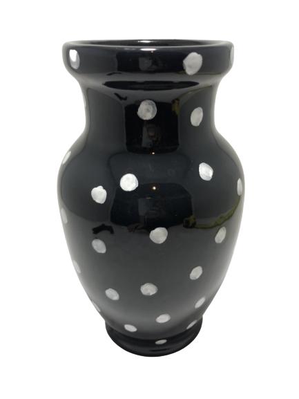 BLACK AND WHITE CERAMIC VASE / POT (1 of 4)