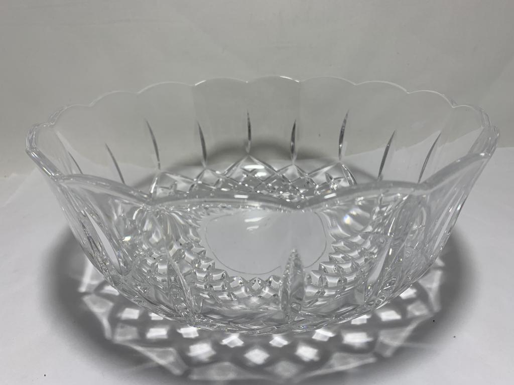DECORATIVE CRYSTAL CANDY/SERVING BOWL 8.5" (1 of 6)