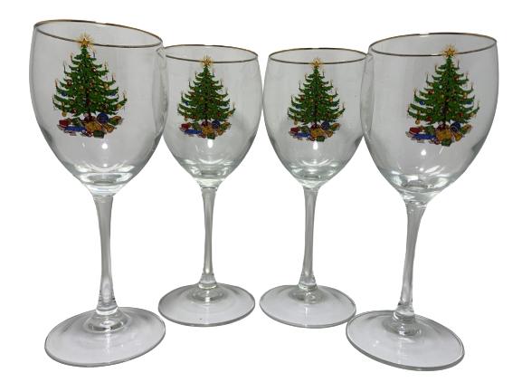 CHRISTMAS TREE PAINTED WINEGLASSES SET OF 4 (1 of 3)