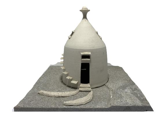 UNIQUE CERAMIC SCULPTURE ON STONE BASE (1 of 4)