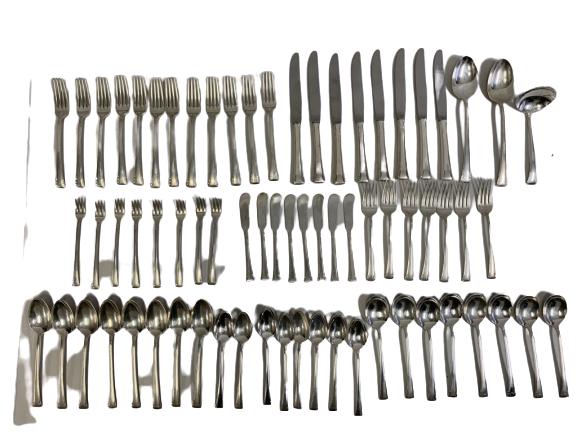 70 PIECE INTERNATIONAL STERLING SILVER 116 OZ. (1 of 9)