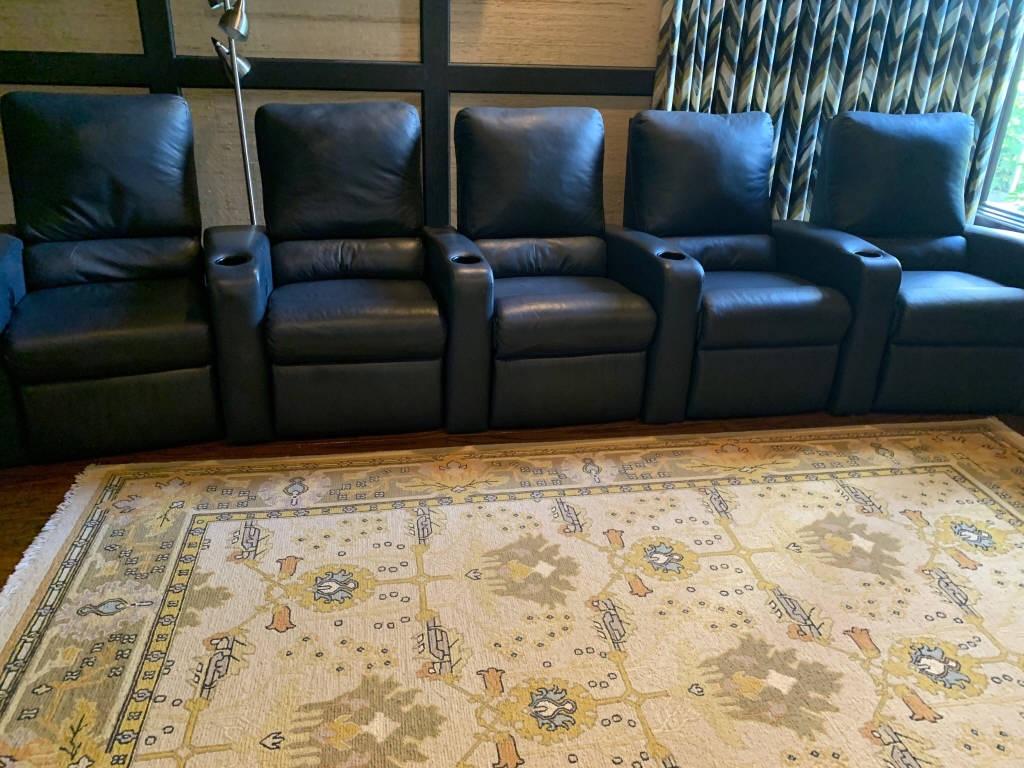 SET OF 5 NAVY MOD NESTING THEATRE RECLINING CHAIRS (1 of 1)