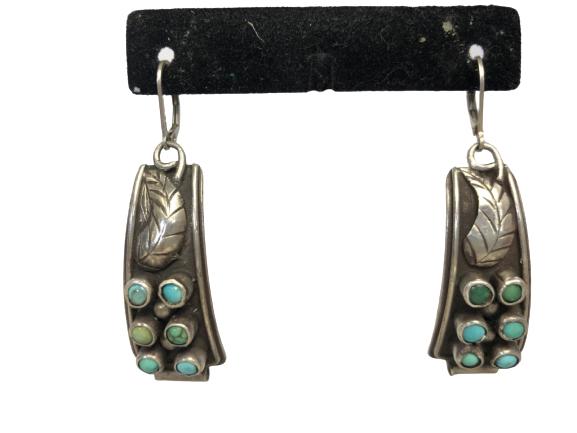 VTG STERLING SILVER &TURQUOISE PIERCED EARRINGS (1 of 4)