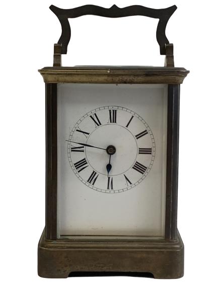 COLLECTIBLE VINTAGE BRASS CLOCK 5" (1 of 11)