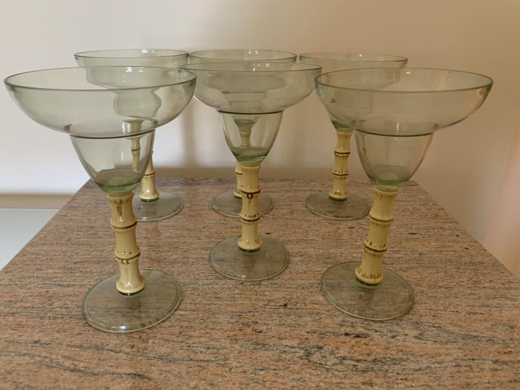 SET OF 6 PLASTIC MARGUERITA GLASSES (1 of 2)