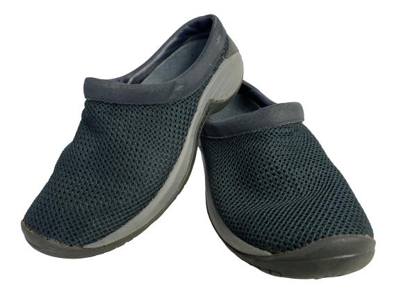 MERREL AIR CUSHION SLIP ON MESH CLOGS SIZE 6.5: MERREL AIR CUSHION SLIP ON MESH CLOGS SIZE 6.5