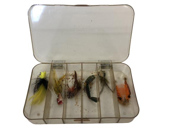 ASSORTED FLY FISHING LURES IN CASE (1 of 2)