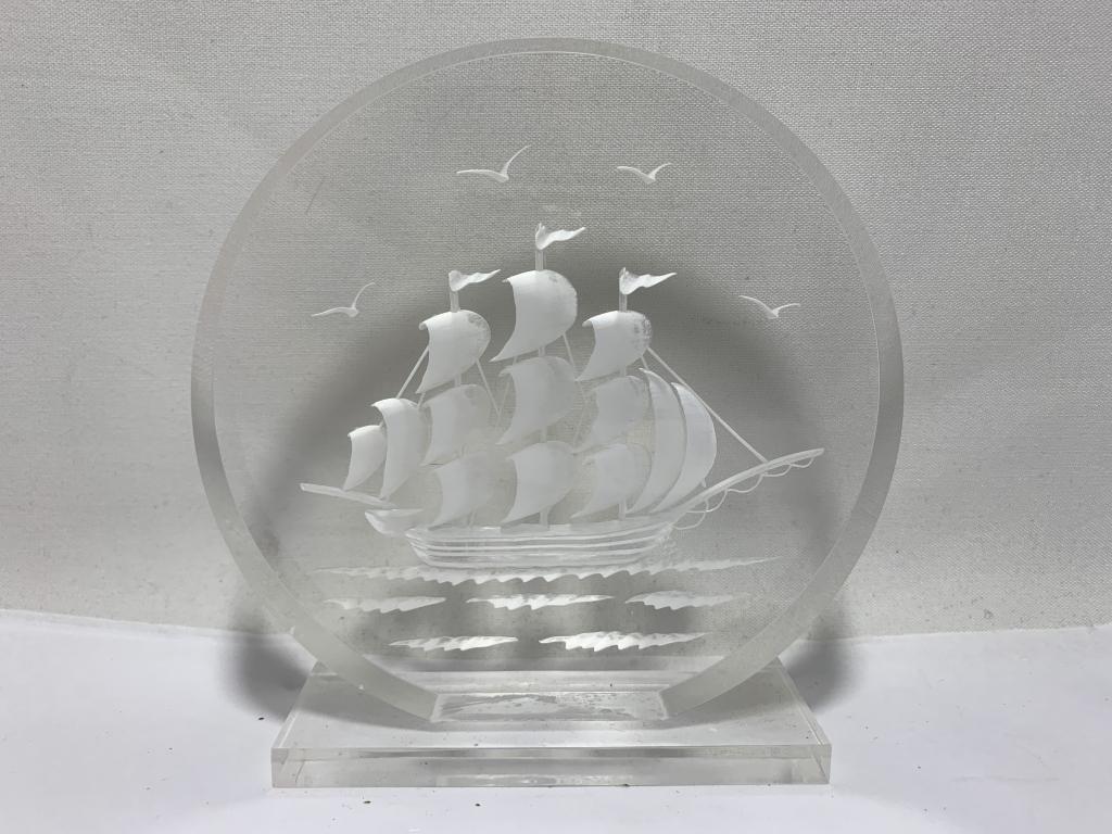 VTG CARVED SAILBOAT ROUND GLASS PLAQUE (1 of 3)