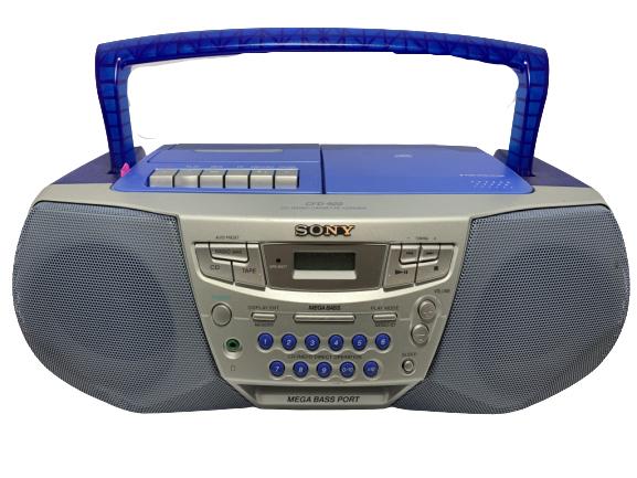 VTG SONY MEGA BASS PORTABLE STEREO (1 of 8)