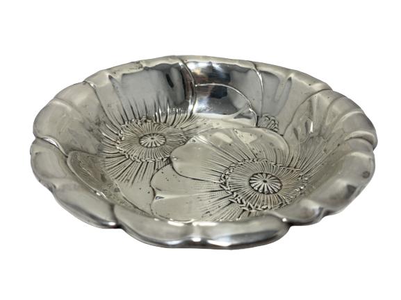 ANTIQUE 1940 WALLACE STERLING SILVER SERVING BOWL (1 of 7)