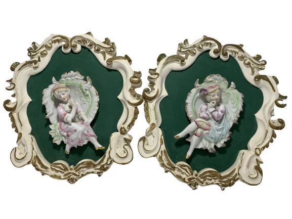 VTG CERAMIC WALL DECOR FRAMED MOUNTED FIGURINES (1 of 3)