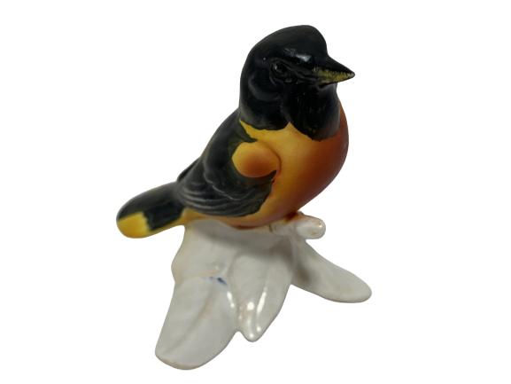 VTG GOEBEL SMALL CERAMIC BIRD FIGURINE (1 of 3)
