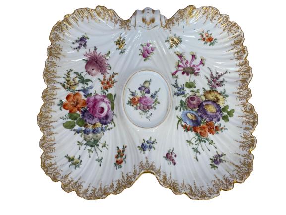 VTG DRESDEN PORCELAIN DIVIDED DISH 12.5" X 11.5" (1 of 5)