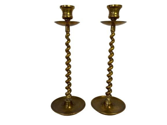 VTG BRASS CANDLESTICKS W/TWISTED STEM SET/2 10" H (1 of 6)