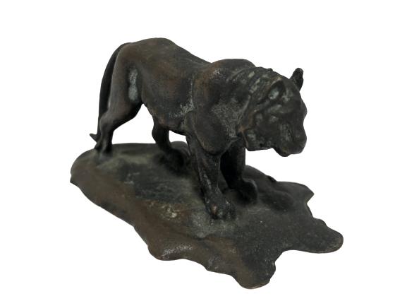 VTG TIFFANY STUDIOS COLLECTIBLE TIGER PAPERWEIGHT: VTG TIFFANY STUDIOS COLLECTIBLE TIGER PAPERWEIGHT