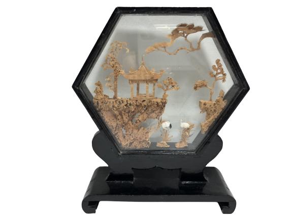 VTG ASIAN 3D RESIN DECOR DISPLAY PIECE (1 of 4)