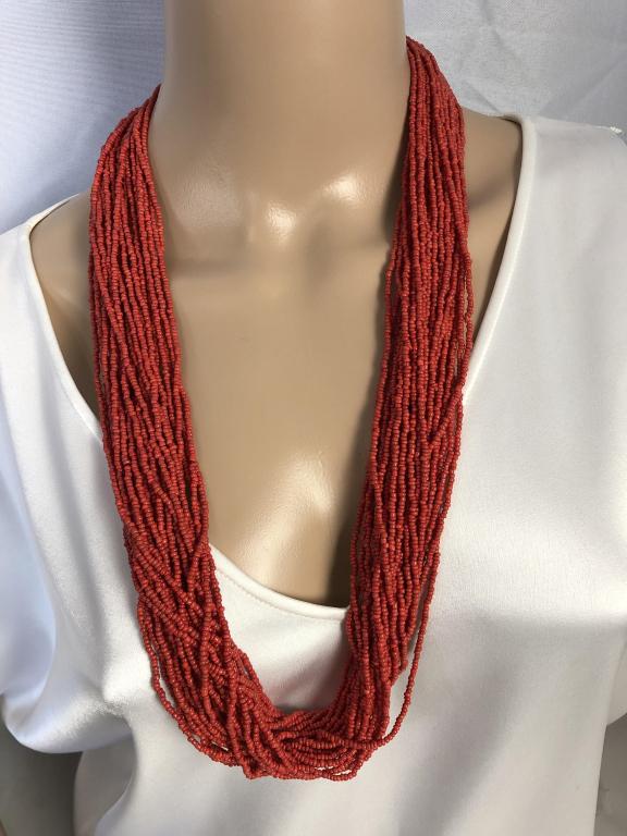 VINTAGE MULTI STRAND CORAL BEADED NECKLACE 15" (1 of 3)