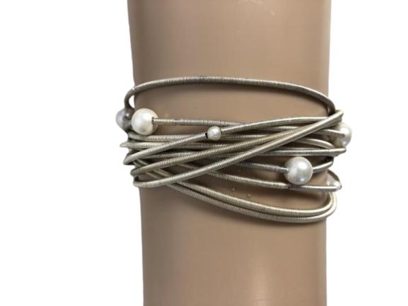 VINTAGE MULTI-STRAND SILVER & PEARL BRACELET (1 of 2)