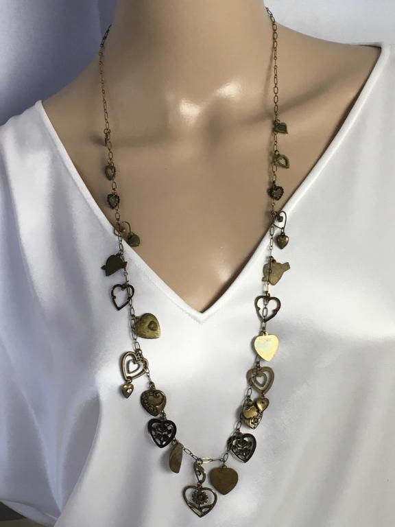 VINTAGE BRONZETONE HEART CHARM NECKLACE 17": VINTAGE BRONZETONE HEART CHARM NECKLACE 17"
