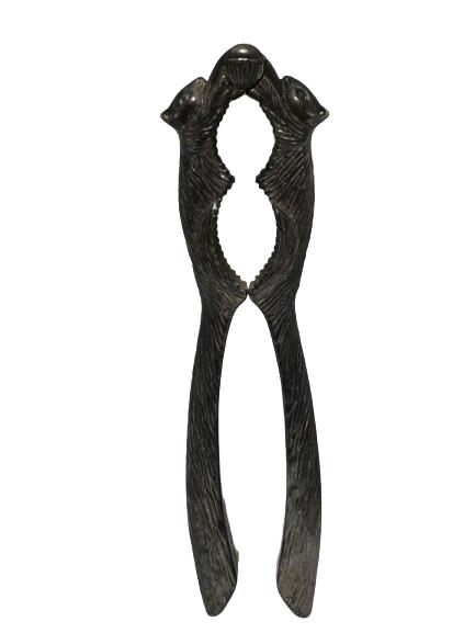 VTG SQUIRRELS AND ACRON SILVER NOVELTY NUTCRACKER (1 of 4)