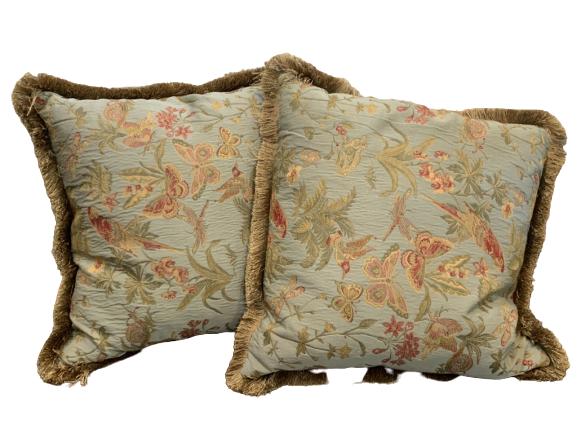 VTG TROPICAL FORREST THEMED DECORATIVE PILLOWS (2) (1 of 5)