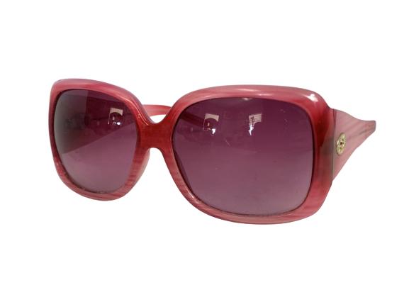 VINTAGE STEVE MADDEN MAGENTA FASHION SUNGLASSES: VINTAGE STEVE MADDEN MAGENTA FASHION SUNGLASSES -MISSING RHINESTONE