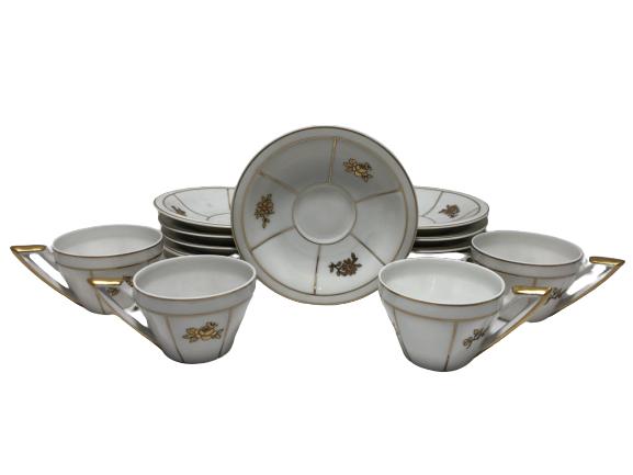 VTG V.A. PORTUGAL PAINTED GOLD PORCELAIN TEA SET: VTG V.A. PORTUGAL PAINTED GOLD PORCELAIN TEA SET - SIGNS OF WEAR AND MARKINGS - SEE PHOTOS