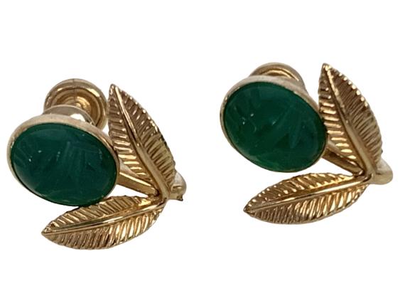 VTG VANDELL 12K GOLD & JADEITE SCREW BACK EARRINGS: VTG VANDELL 12K GOLD & JADEITE SCREW BACK EARRINGS