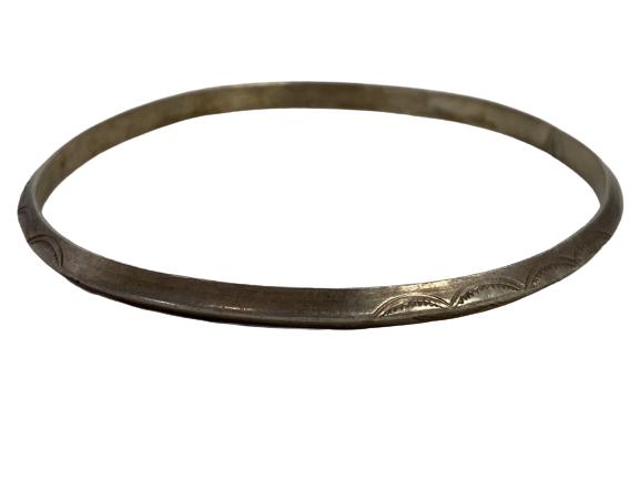 VINTAGE ETCHED STERLING SILVER BANGLE 2.75" WIDE (1 of 3)